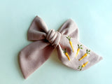 Hand Embroidered Bow - Chunky - Carrots