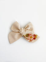 Hand Embroidered Bow - Chunky - Light Pink - Pink Floral Bunch