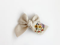 Hand Embroidered Bow - Chunky - Natural - Floral + Mushrooms