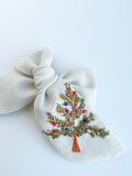 Hand Embroidered Bow - Chunky - White - Christmas Tree