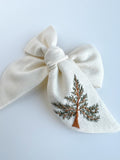Hand Embroidered Bow - Chunky - White - Christmas Tree