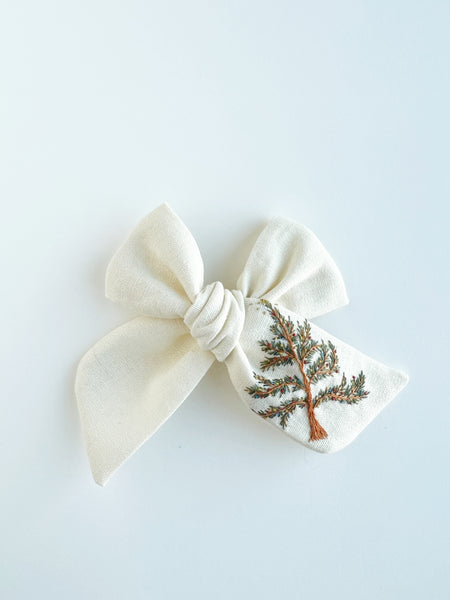 Hand Embroidered Bow - Chunky - Off White Linen - Christmas Tree
